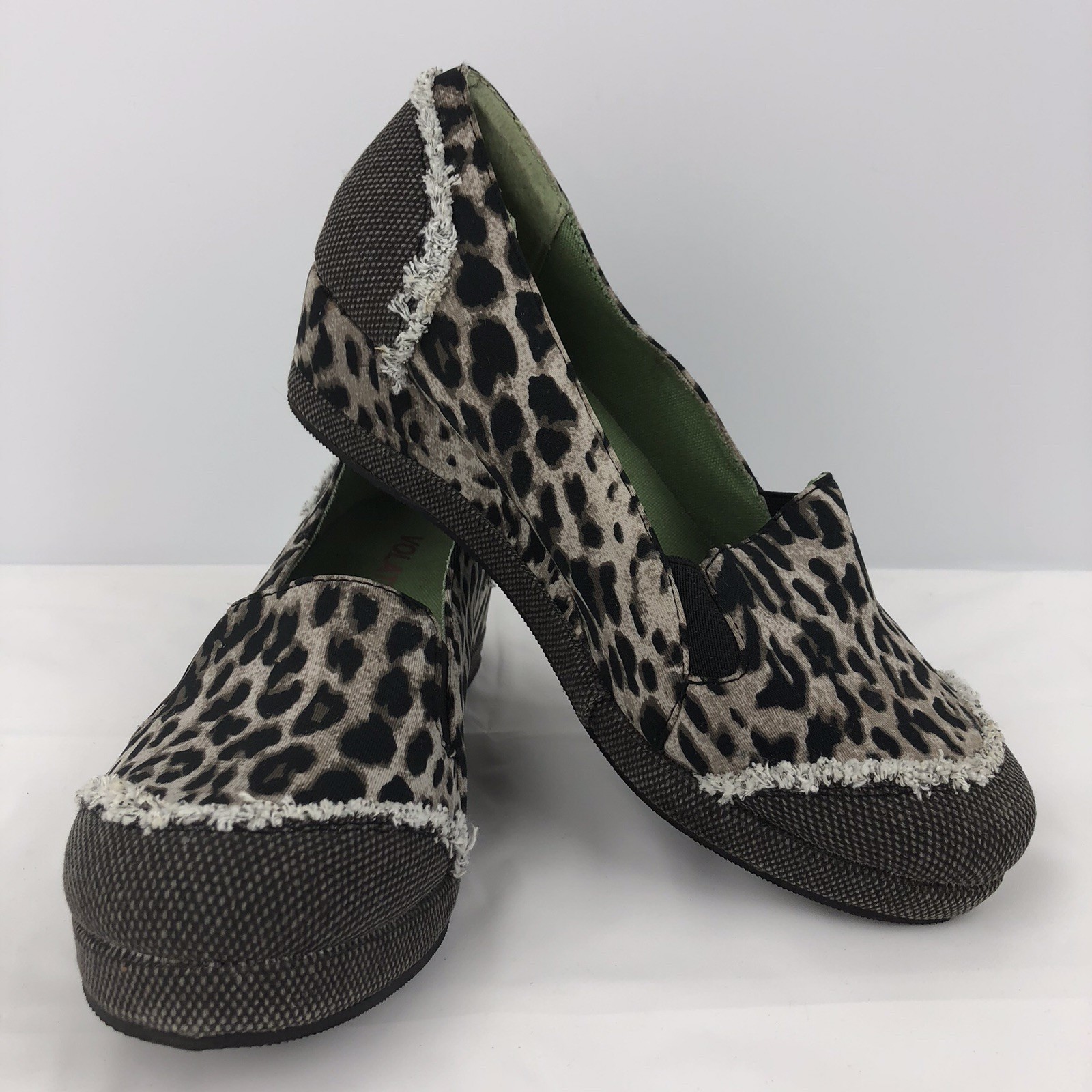 Volatile Leopard Platform Wedge Round Toe Fringe … - image 3