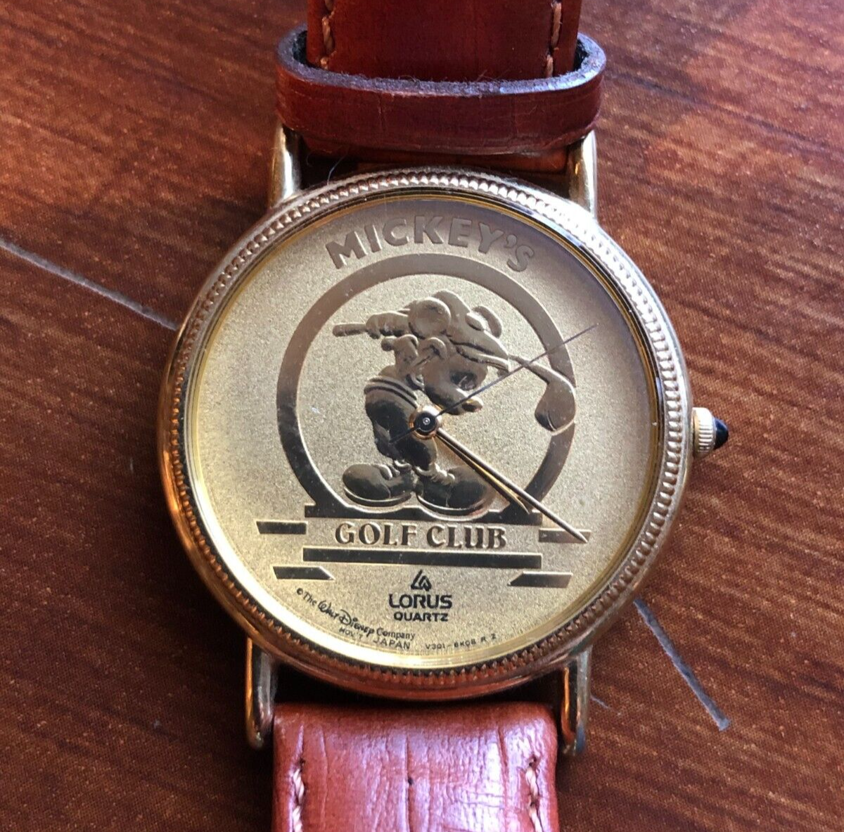 Vintage Lorus Disney Mickey Mouse Golf Club strap quartz  display picture 1