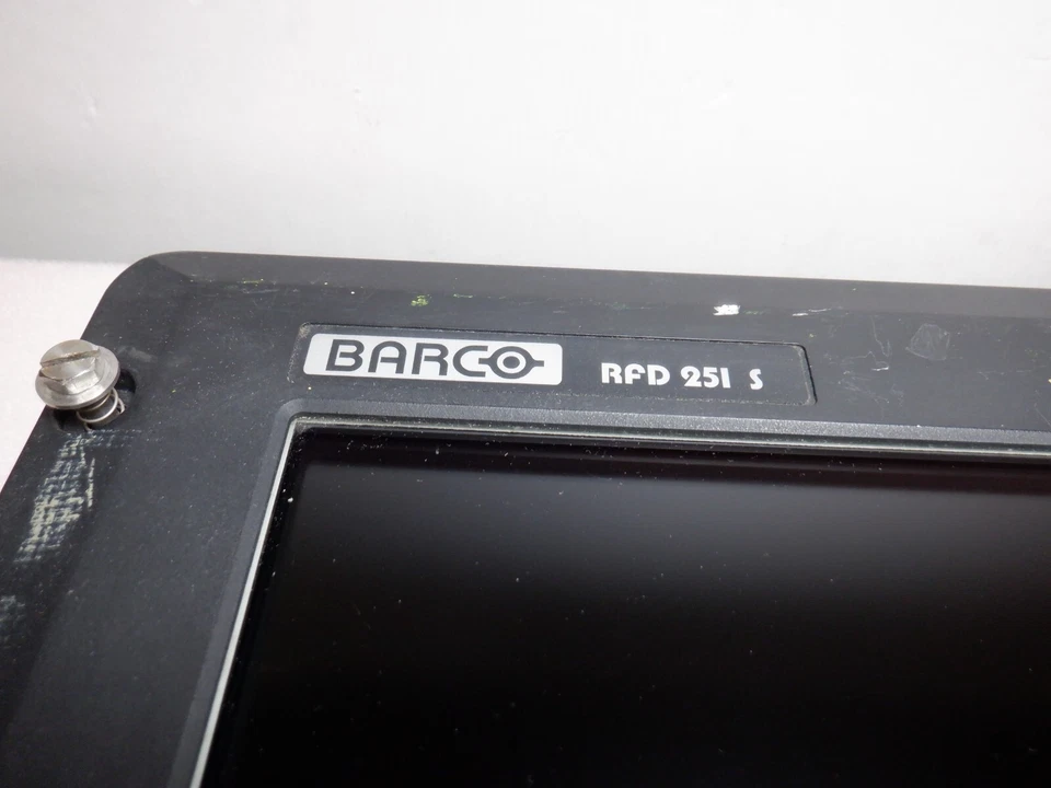 BARCO RFD 251 S RUGGED MONITOR - Image 2 of 4