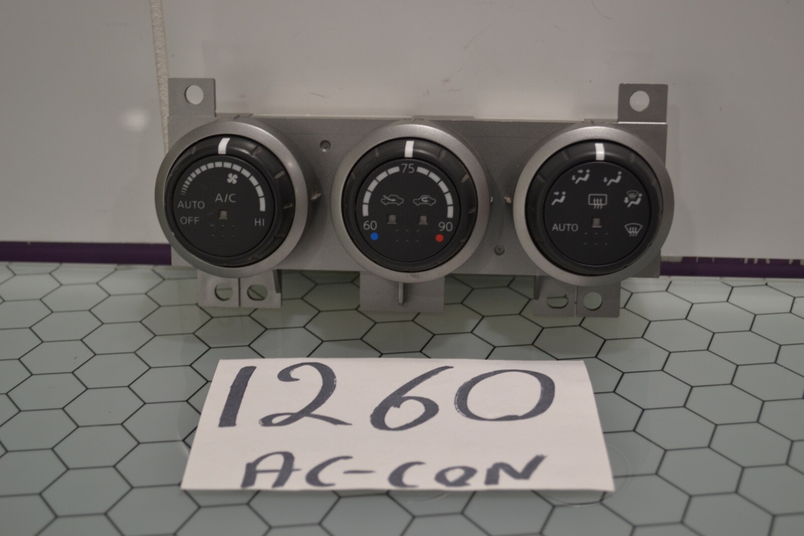 11 12 13 14 15 Nissan Rogue AC and Heater Control Used Stock #1260-AC