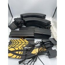 Big Lot of 1997 Life-Like HO Scale Slot Car Track Racing Set  2 Cars Works