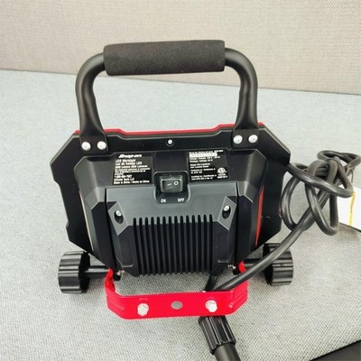 Snap On Portable Work Light 2000 Lumens 46 LED 25-Watt Indoor