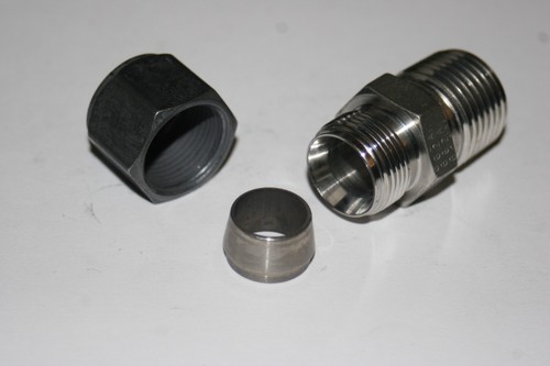 1/2" Tube x 1/2" MNPT 316ss Male Bored Through Fitting Parker 8-8 FH4BZ-SS - Picture 5 of 5