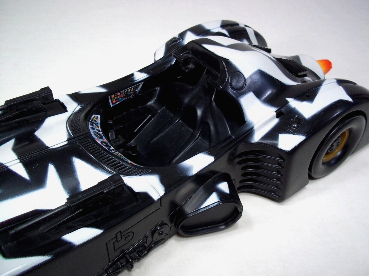 Rare Vintage 1994 Kenner Batman Returns Series 2 Camo Attack