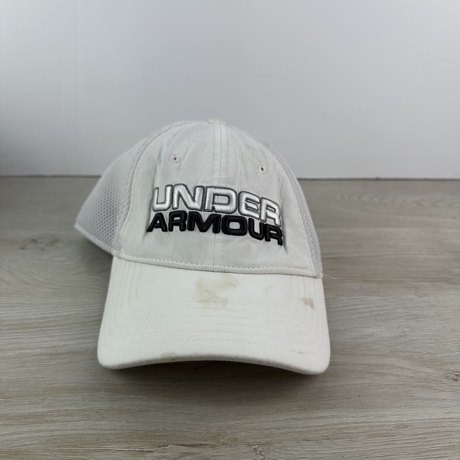 Under Armour Gray Hat Size Medium-Large Fitted Ba… - image 4