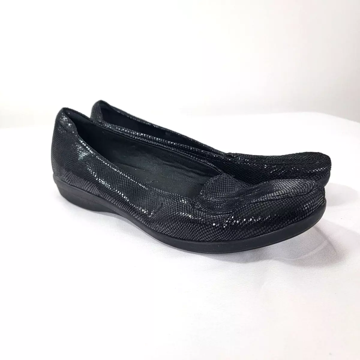 Clarks shiny shoes sale