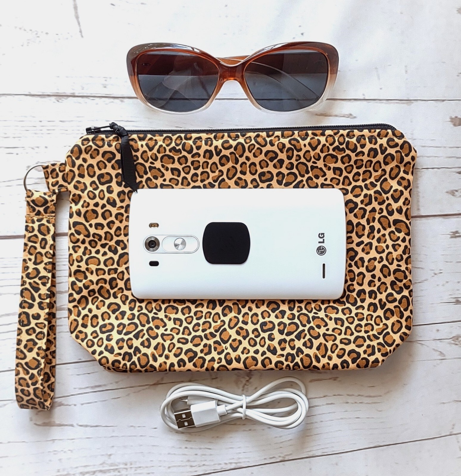 Wristlet Purse Wallet Makeup Bag Phone Travel Leopard Cheetah Tote Handmade Gift