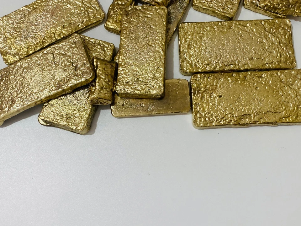 1200 Grams Scrap Gold Bar For Gold Recovery Melted Different Computer Coins Pins - Image 2 of 4