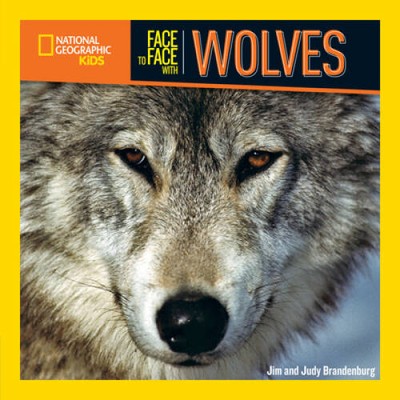 Face to Face with Wolves (Face to Face with Animals) - Paperback - VERY GOOD