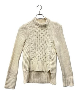 sacai                    Thick knit white 21-05866