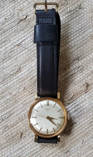 Vintage TIMEX  100 Manual-Wind Wristwatch Gold Tone USA - Please Read