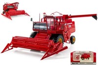 Universal Hobbies 1/32 Landwirtschaft MÄHdrescher Massey Ferguson 760 Modellauto