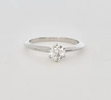 TIFFANY & Co .38ct Round Brilliant Diamond Platinum Engagement Ring / E407-2537