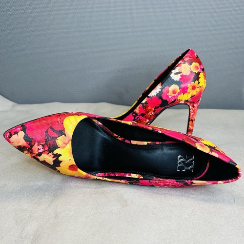 New York & Co Damenschuhe Lackleder Stiletto 9M Blumenmuster spitz zulaufend neu - Bild 5 von 9