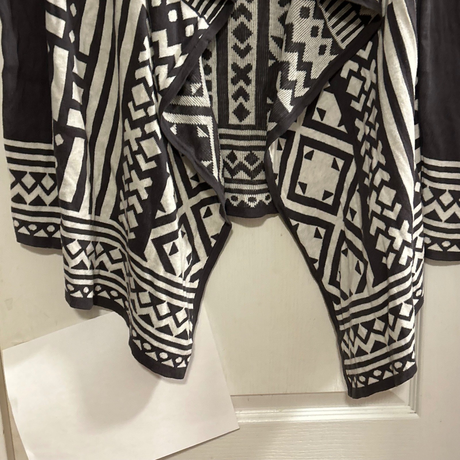 TOPIN Womens Geometric Aztec Print Waterfall Cardigan Sweater Black White M