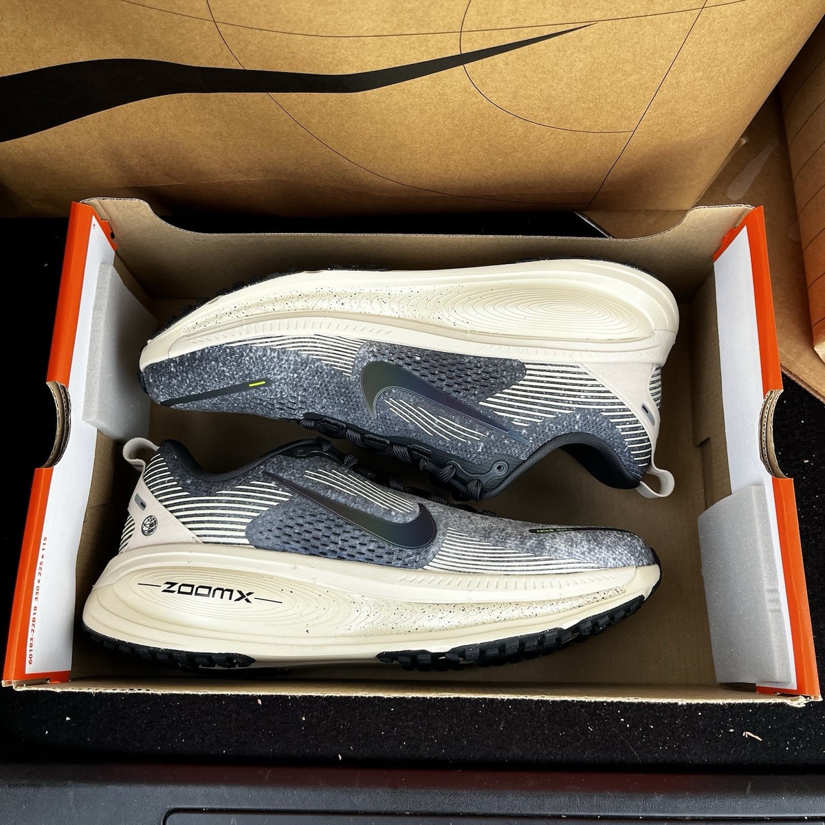 NEW Nike Zoom Vomero 18 ZoomX Oatmeal Anthracite NBY IH4114-140