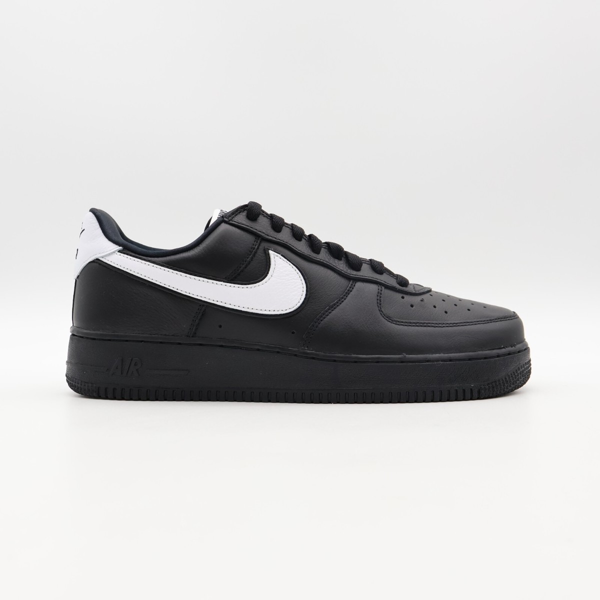 CQ0492-001 Nike Air Force 1 Low Retro QS Black and White (Men