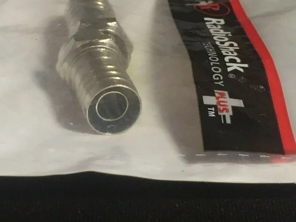 Heavy-Duty F Connector 278-0223 By RadioShack, New, 2 Pack - Image 3 of 4