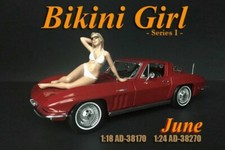 BIKINI GIRL JUNE AMERICAN DIORAMA 38270 1/24 DIECAST CAR