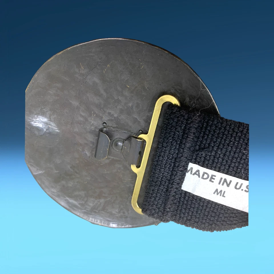 Cinturón elástico con hebilla estampada de latón redondo vintage de los años 80 hecho en EE. UU. talla M/L Foto 4 de 4