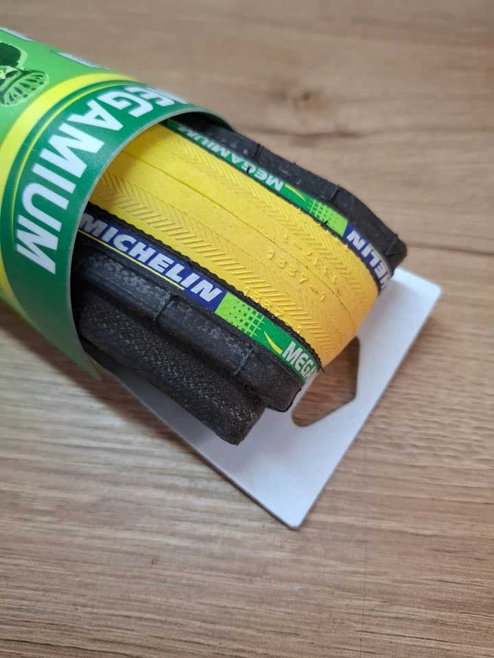 Retro Fahrradteile Neu im Karton NOS Michelin Megamiun HDC Reifen - 700C x 20C - Bild 2 von 4