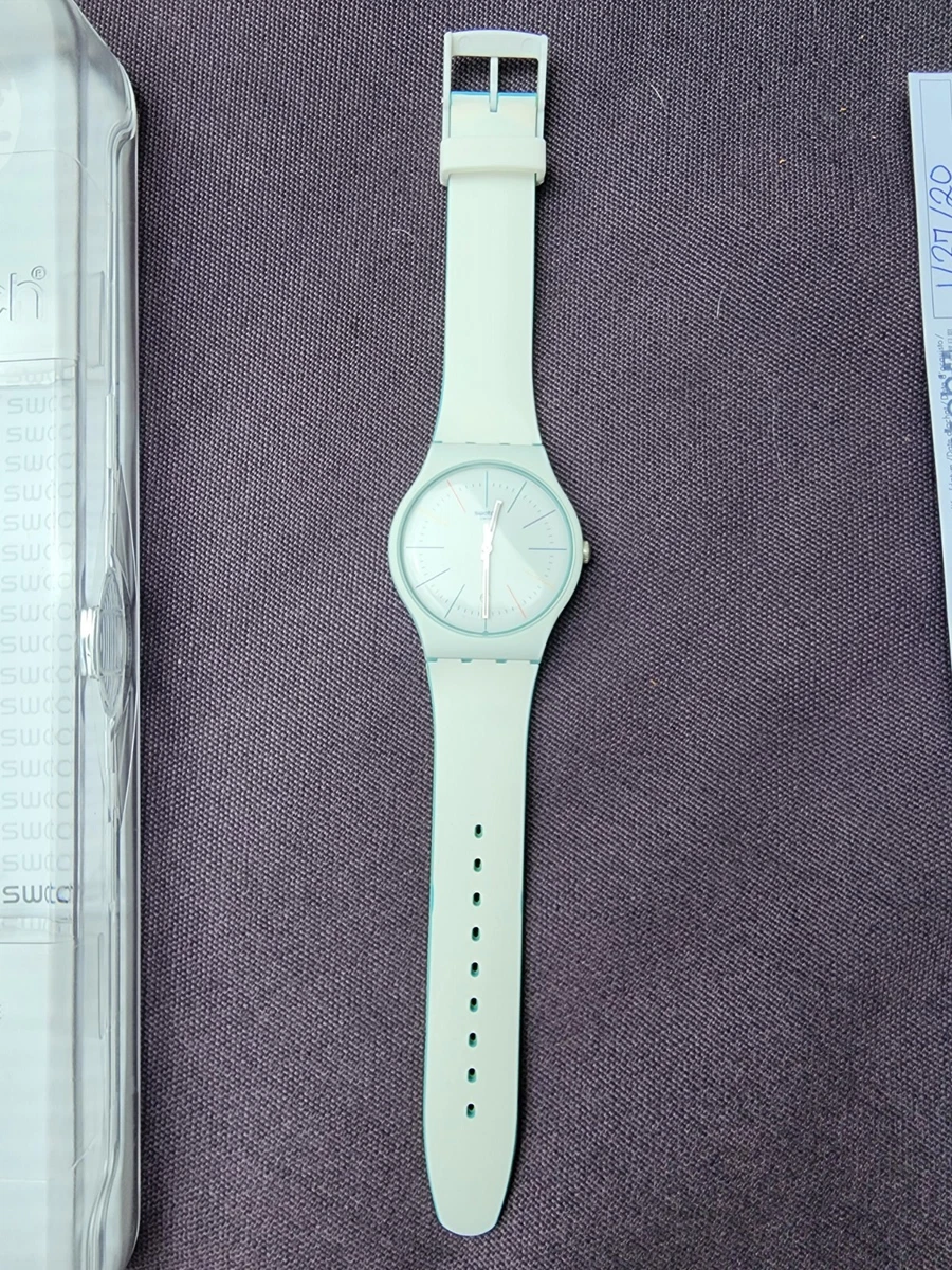 White layered online swatch