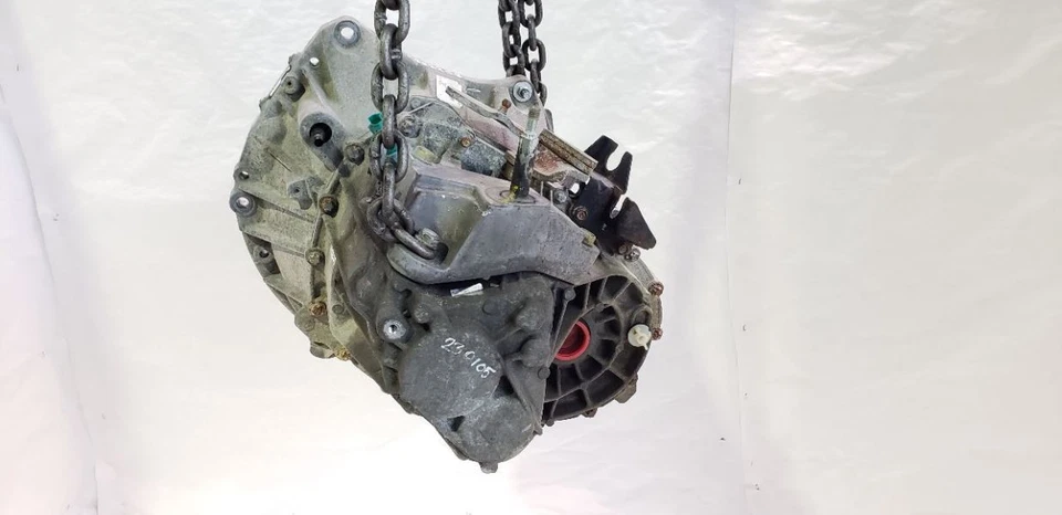 Conjunto de transmisión manual 6 velocidades OEM 2009 2010 Nissan Cube Foto 3 de 4