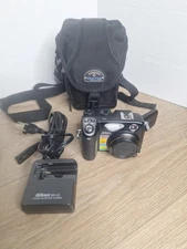 Nikon COOLPIX 5400 5.1MP Digital Camera Bundle - Black