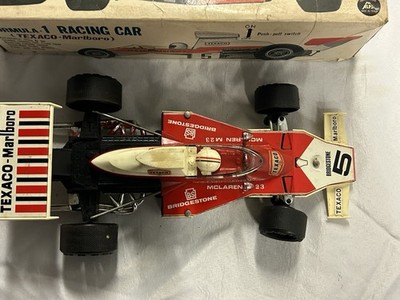 Vintage Formula-1 Racing Car Texaco-Marlboro SA-150 McClaren M23