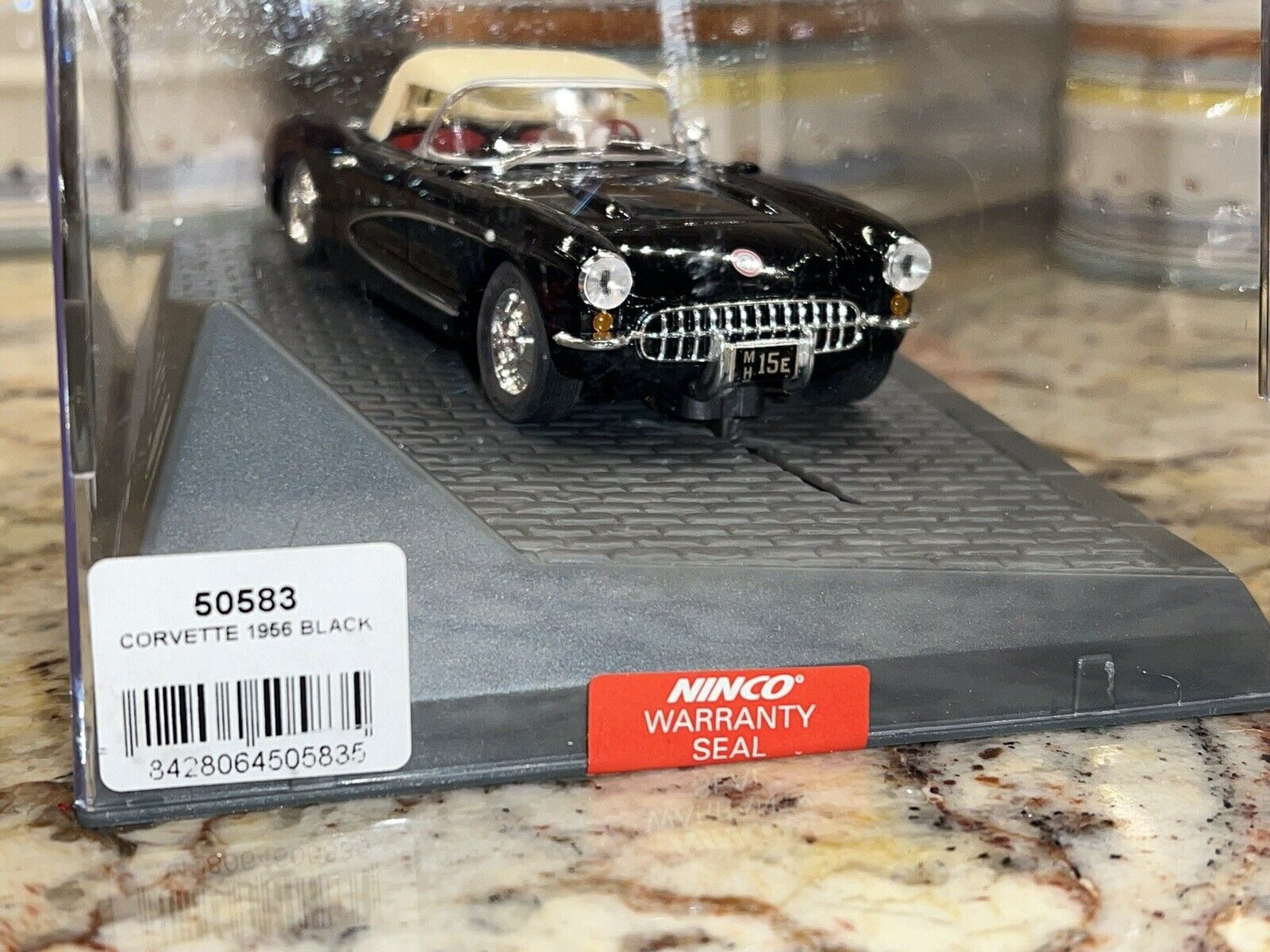 Picture 5 of 6