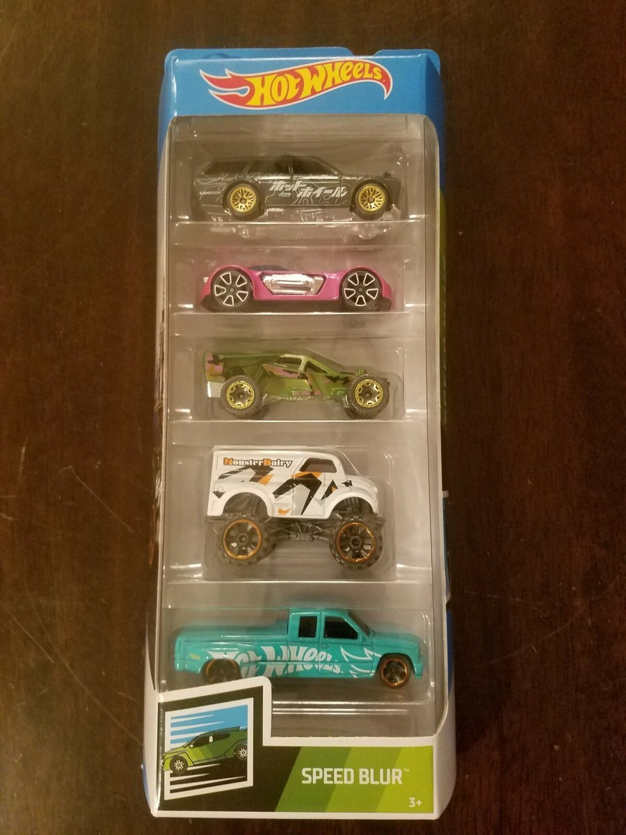 Hot Wheels 2019 Speed Blur 5-Pack '71 Datsun Bluebird 510 Wagon