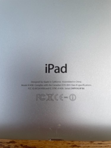 APPLE IPAD (4th GENERATION) WI-FI, 9.7 INCH SCREEN, WHITE – FAULTY TOUCH SCREEN - Picture 5 of 10