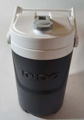 Igloo Water Cooler Jug Fence Hook Gray Aqua Hanging Thermos 1/2 Gallon