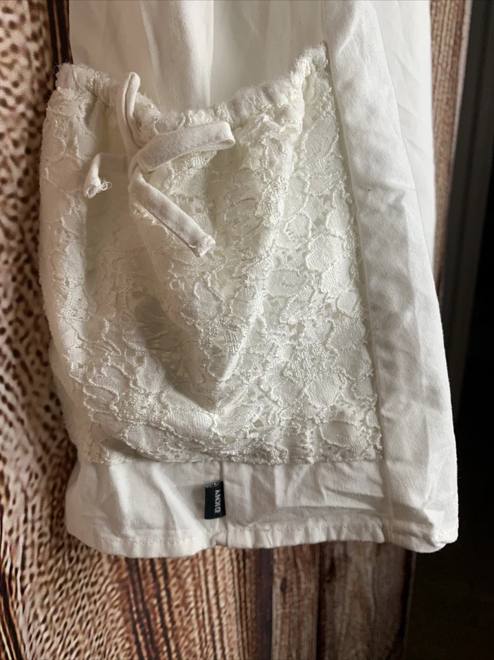 DKNY Lace Pleated Dress Girl’s White Size 7 EUC - Image 3 of 4