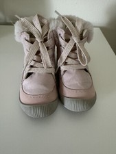 Oshkosh Toddler Girl Faux Boots Size 9
