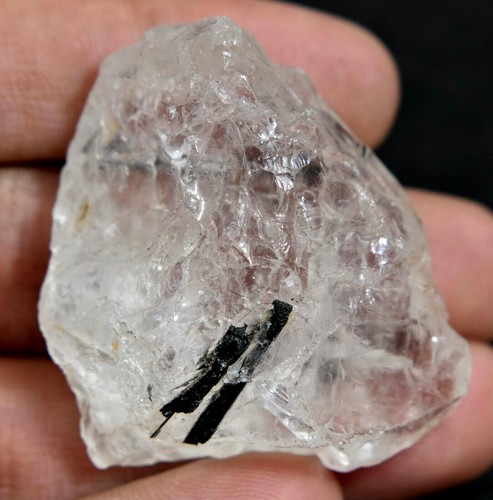 171.00 Ct Natural Inside Black Rutilated Rough Earth-Mined Specimen rough - Picture 2 of 3