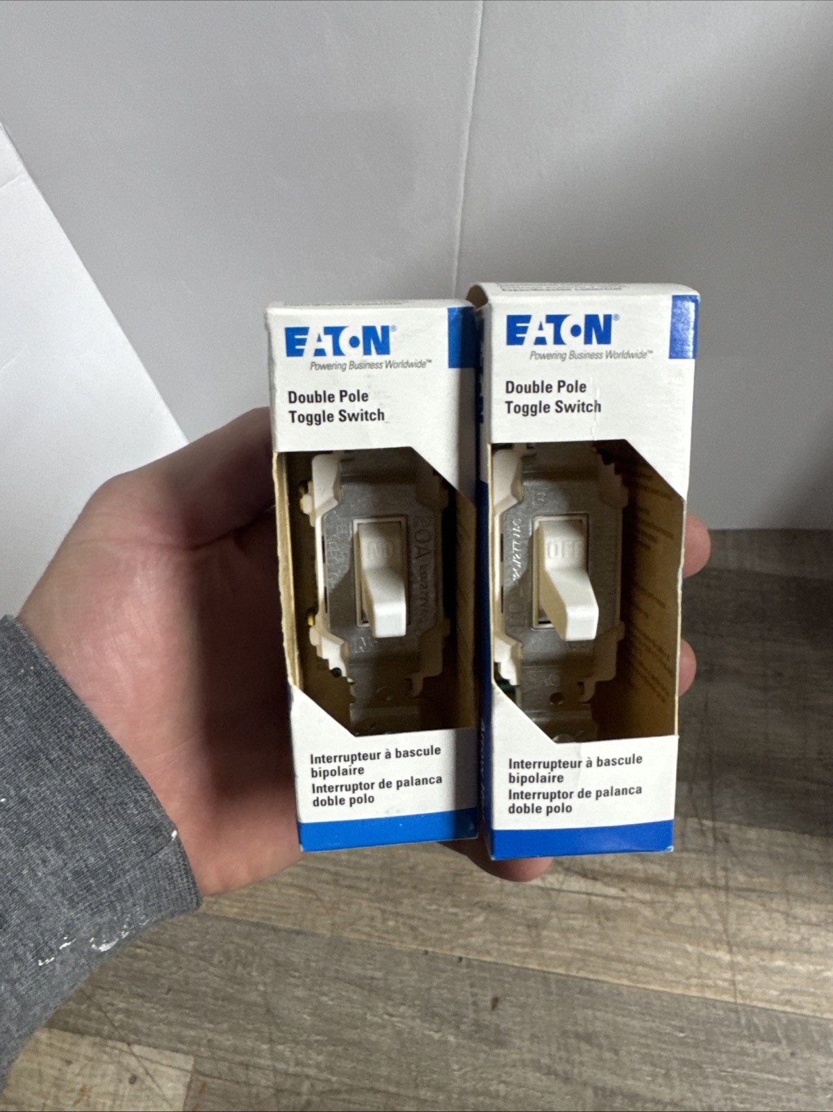Eaton CSB-220W  toggle switch 20A white DPDT Lot of 2