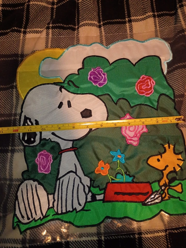 Peanuts Snoopy & Woodstock Garden Flag 13" X 163" - Image 4 of 4