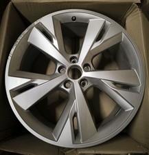 Genuine Audi Q4 e-tron Alloy Wheel 9Jx20 OEM 89A601025AQ 89A601025AS