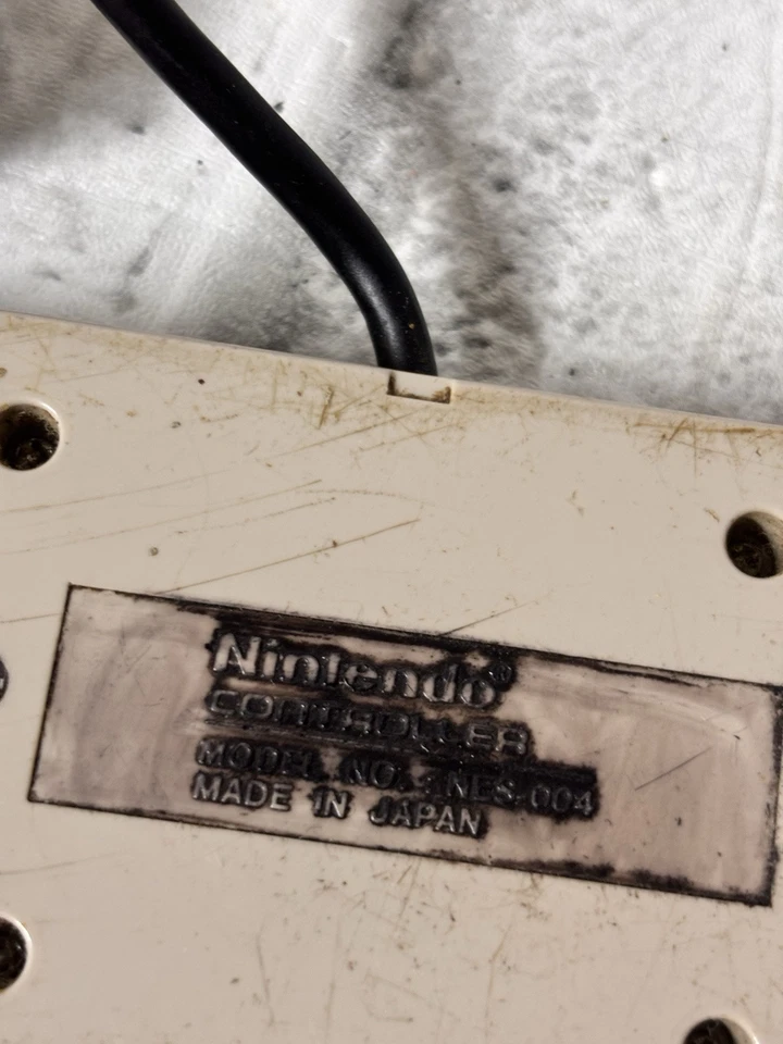 Vtg Nintendo NES Controller Model NES-004 Original OEM Blue Zipper Suncom Game - Image 4 of 4