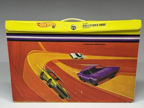 RARE 1968 Hot Wheels Redline 48 Car Collector's Case *Lock Needs Fix P39