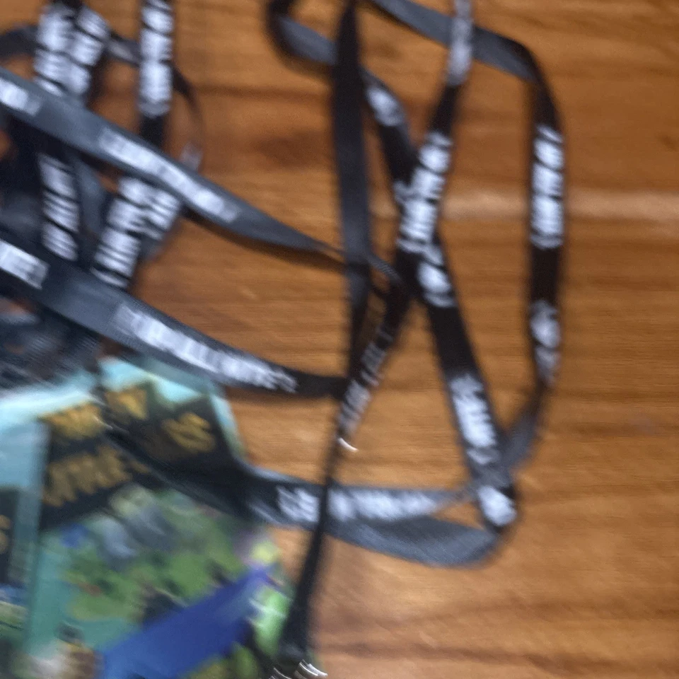 Paquete de 6 cordones Battle Royale VIP Party Battle Pass - Fortnite lote de 6 Foto 3 de 3