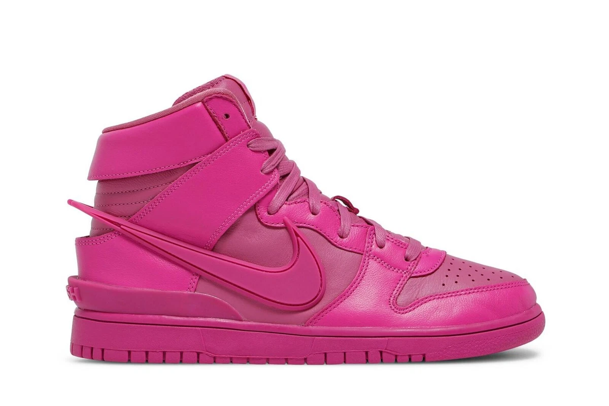 Preços baixos em Nike AMBUSH x Dunk 'Cosmic Fuchsia' High Pink | eBay