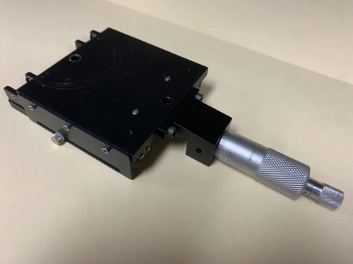 Del-Tron 1201 Ball Bearing Micrometer Linear Positioner 3.12" Stage, 1" Travel
