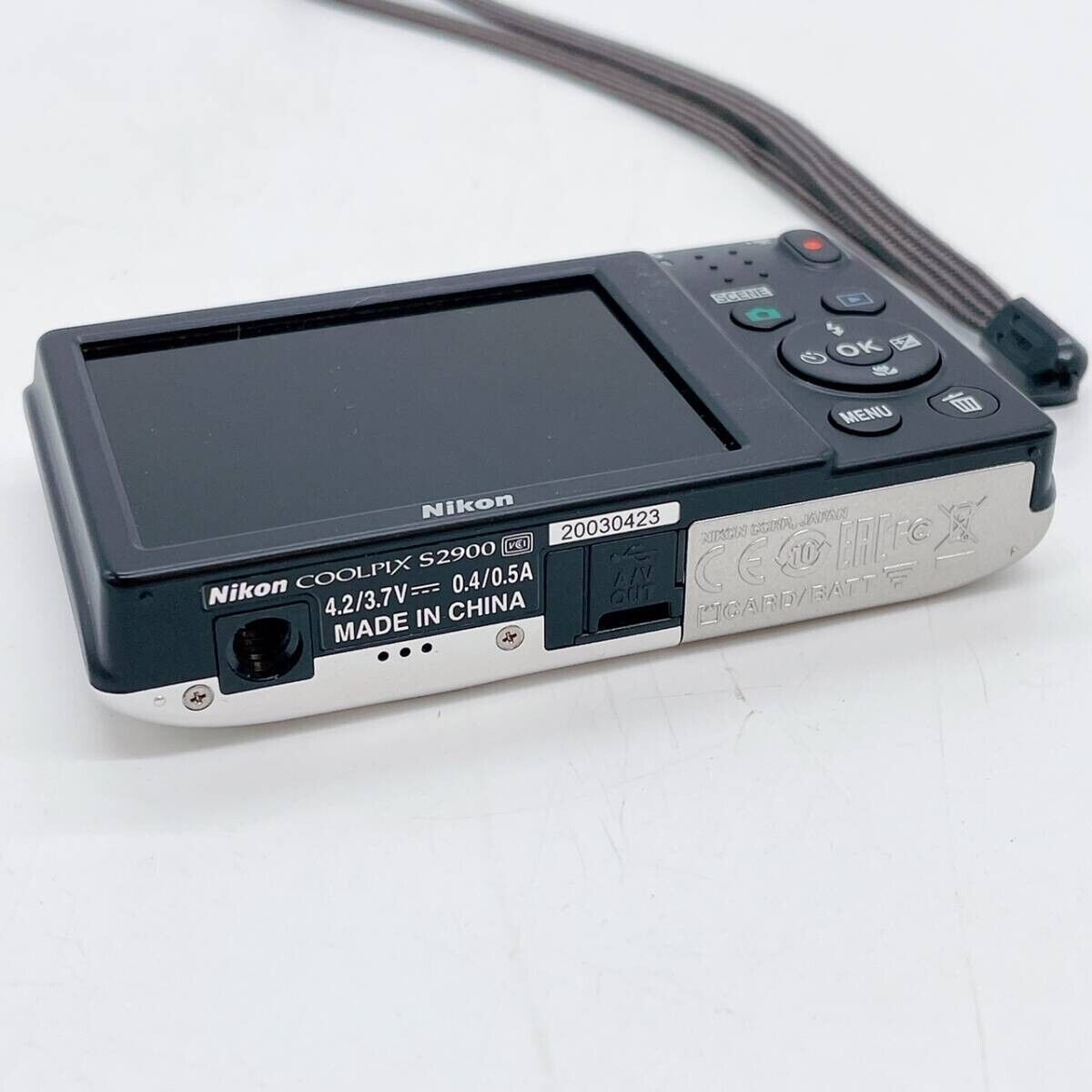 Nikon COOLPIX S2900 Silver 20.1 MP Wide 5x Zoom Digital Nikon COOLPIX S2900 Silver 20.1 MP Wide 5x Zoom Digital