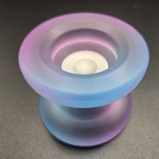 Magic Yo-Yo H01 Cloud Unresponsive, Polycarbonate,  Finger Spin Purple Blue Fade