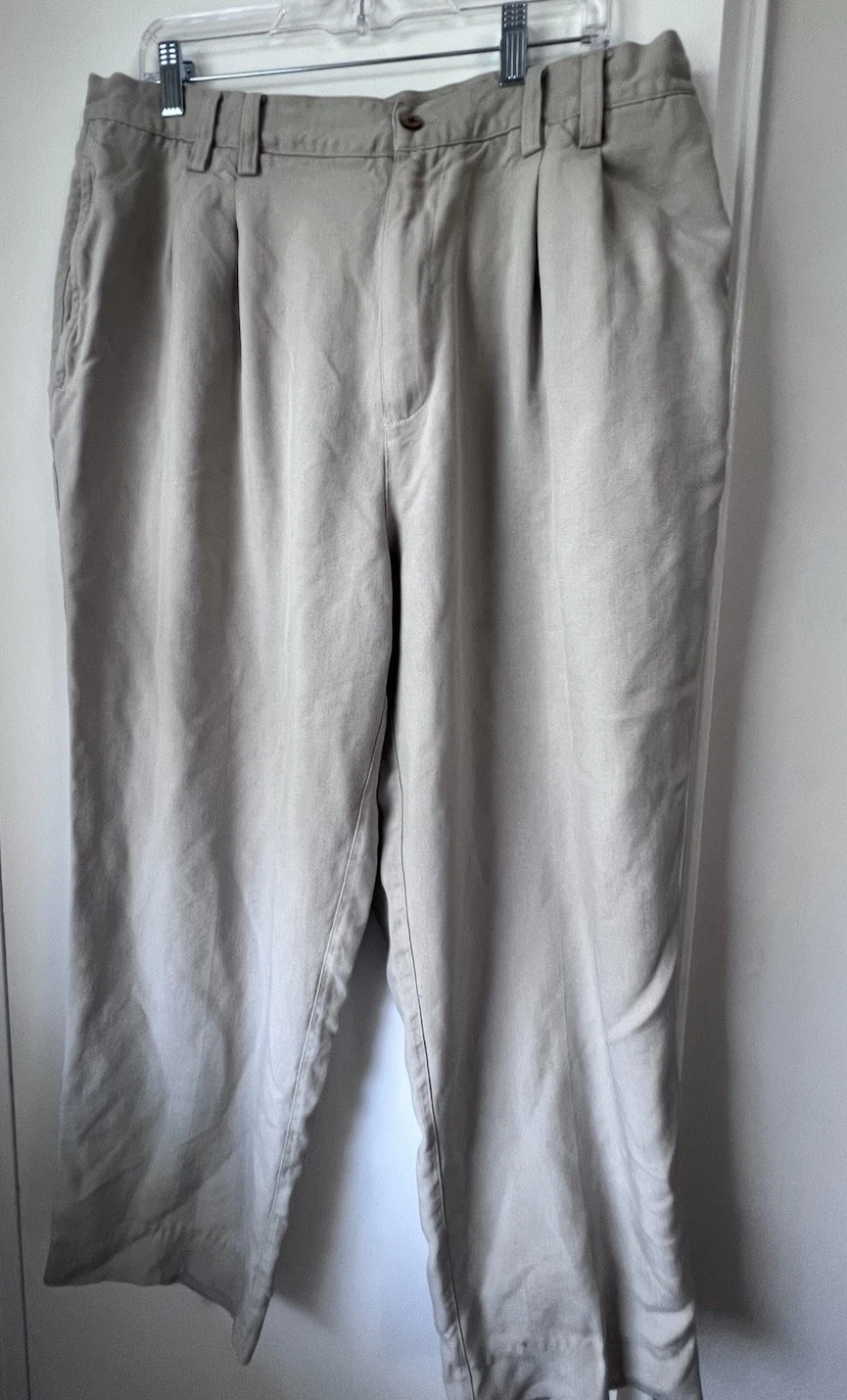 Tommy Bahama 100% Silk Pleated Pants - Size 38/29