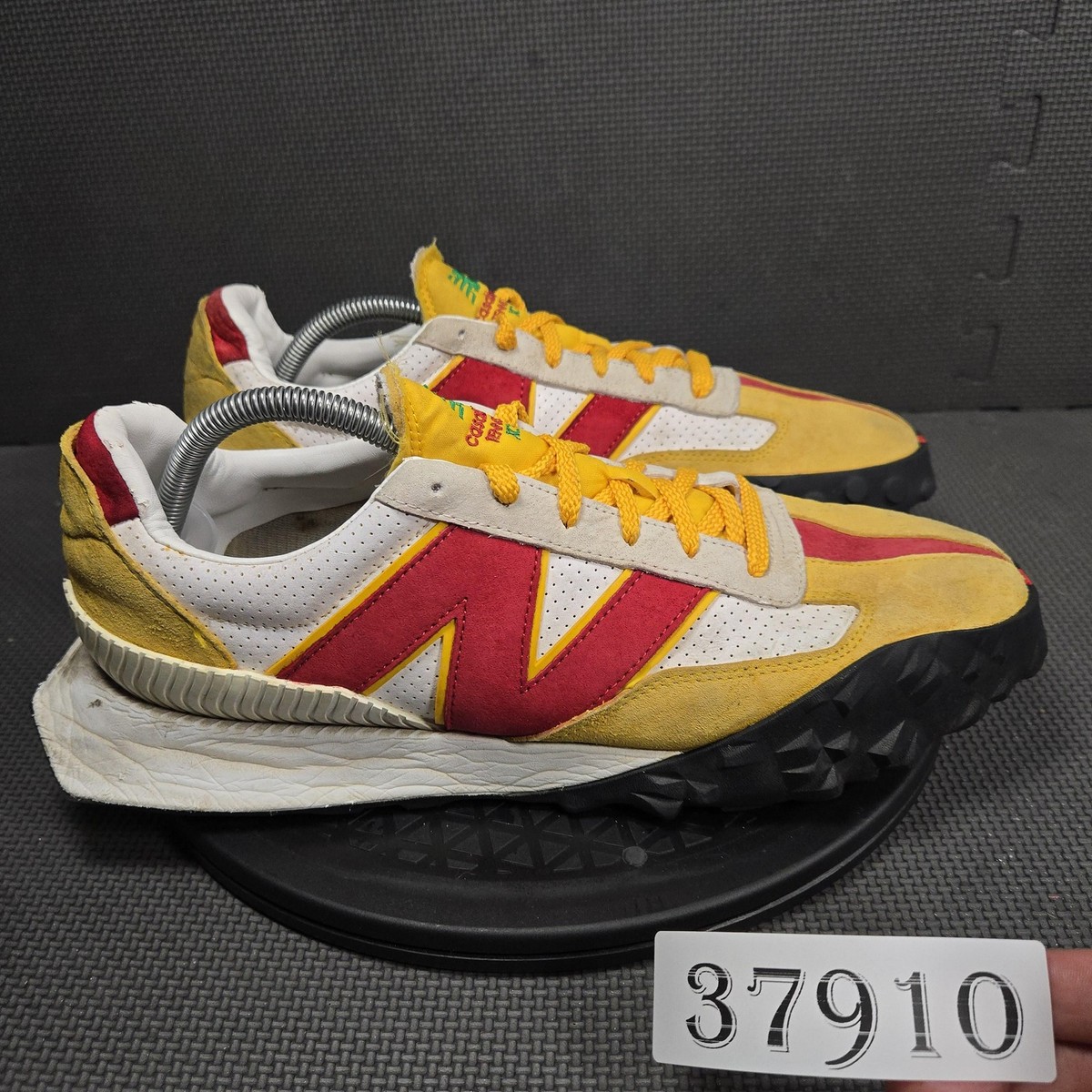 New Balance Casablanca XC-72 Shoes Mens Size 11.5 Multicolor Low