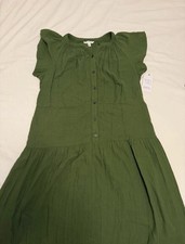 Time and true green dress size L - Brand New with tag