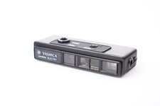 Yashica Atoron Electro Camera 10508125 Yashinon f/2.8 - 18mm Lens.